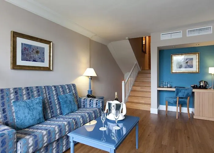 Monteros & Hotel Marbella