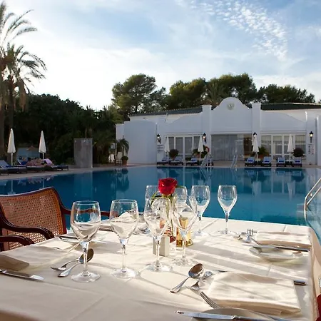 Monteros & Ξενοδοχείο 5*
