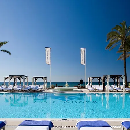 Отель Monteros & 5*