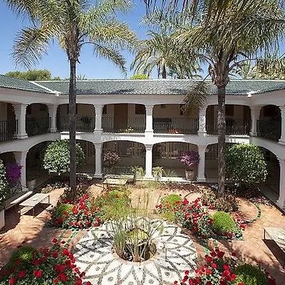 Ξενοδοχείο Monteros & 5*