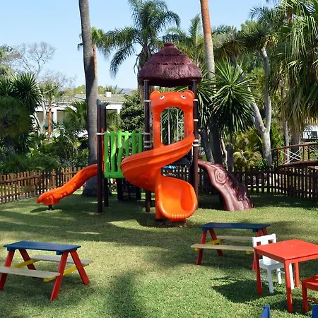 Monteros & 5* マルベーリャ