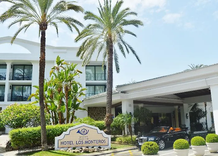 Monteros & 酒店 马尔韦利亚